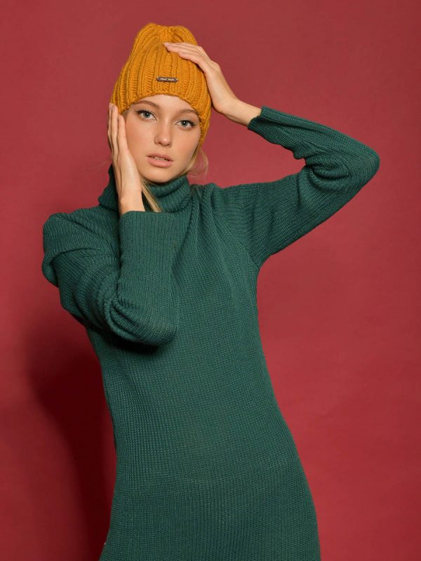 Green long knitted casual dress