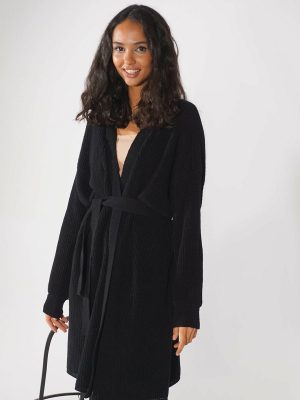 Pasma Design black merino maxi coat for women with button-up front and waist tie